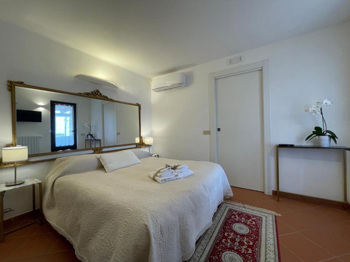 Dimora Bellini Apartment And Rooms Castellana Grotte Exterior foto