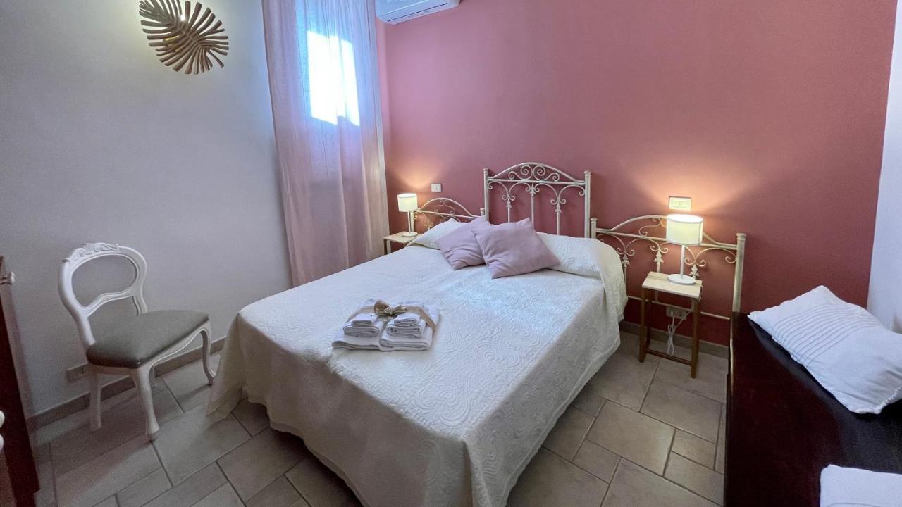 Dimora Bellini Apartment And Rooms Castellana Grotte Exterior foto