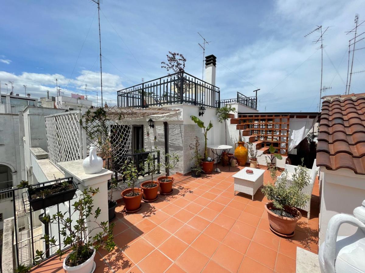Dimora Bellini Apartment And Rooms Castellana Grotte Exterior foto