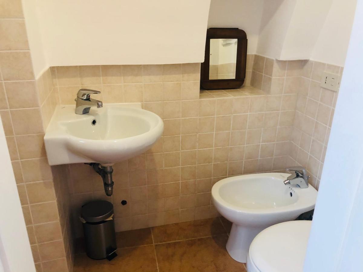 Dimora Bellini Apartment And Rooms Castellana Grotte Exterior foto